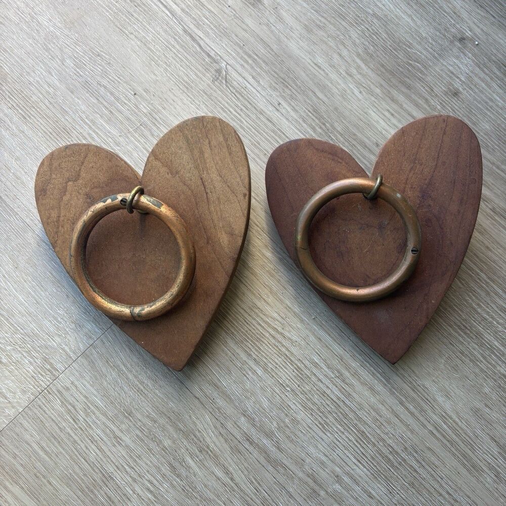 Vintage Wooden Heart Wall Hooks Towel Rings Country Primitive Rustic Set of 2
